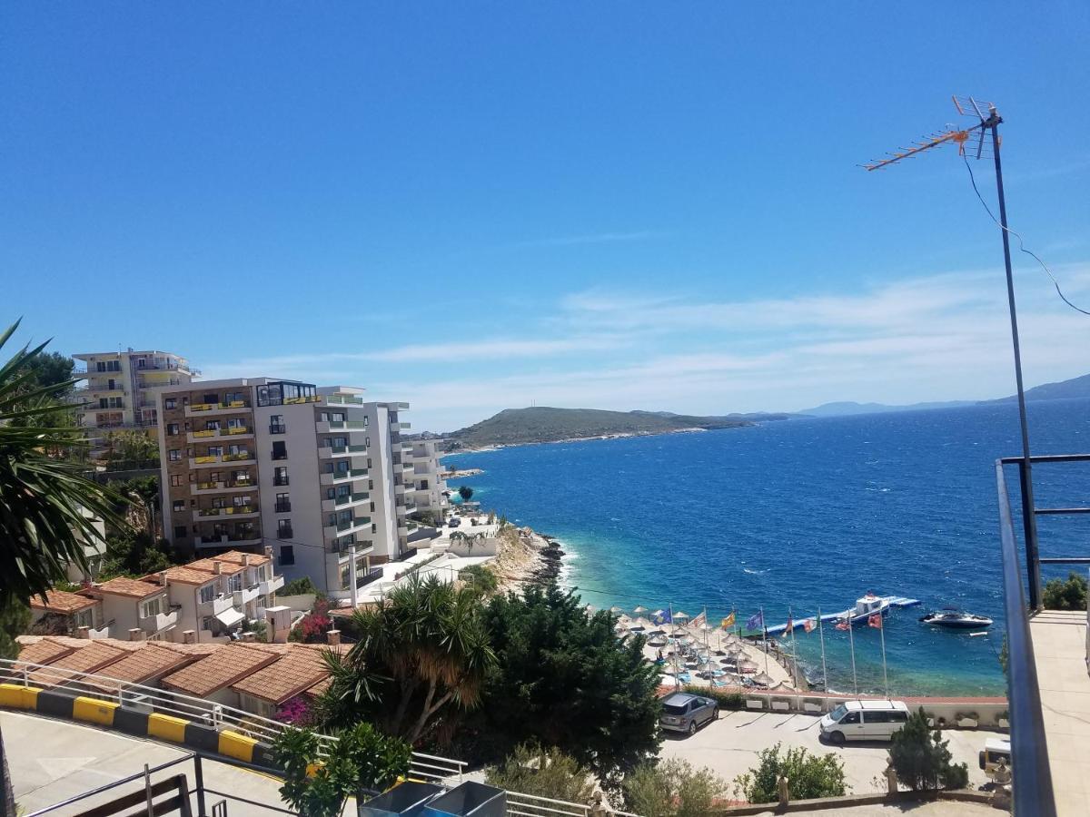Apartamente Berti'S Garden Sarandë Exterior foto